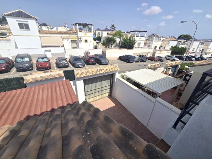 Image No.36-3 Bed House for sale
