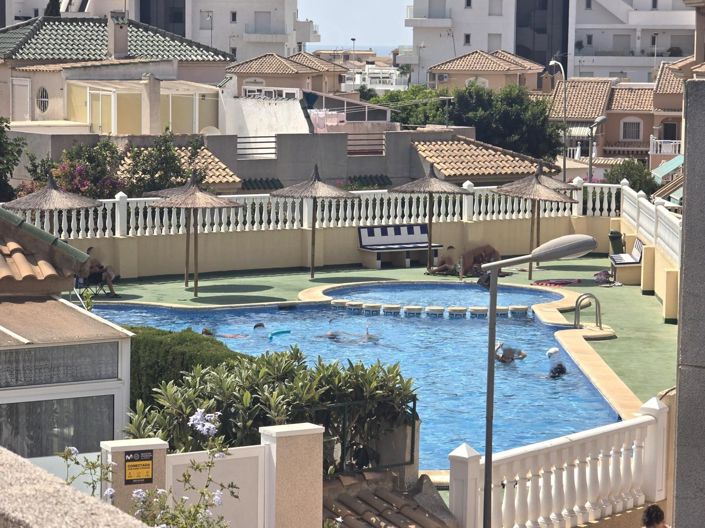 Image No.5-3 Bed House for sale