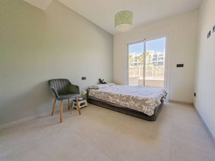 Image No.15-2 Bed Apartment for sale