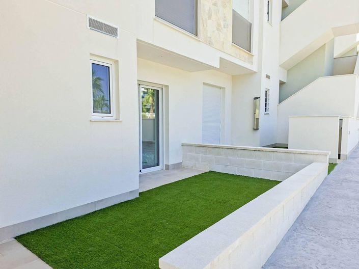 Image No.48-2 Bed Apartment for sale