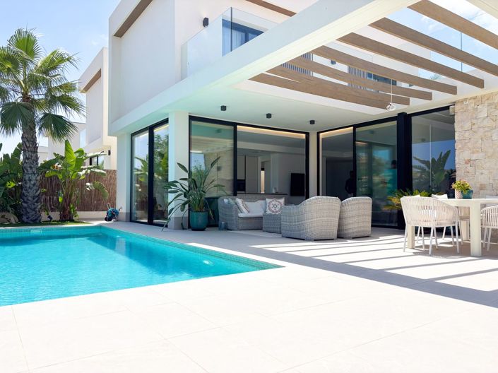 Image No.4-3 Bed Villa for sale