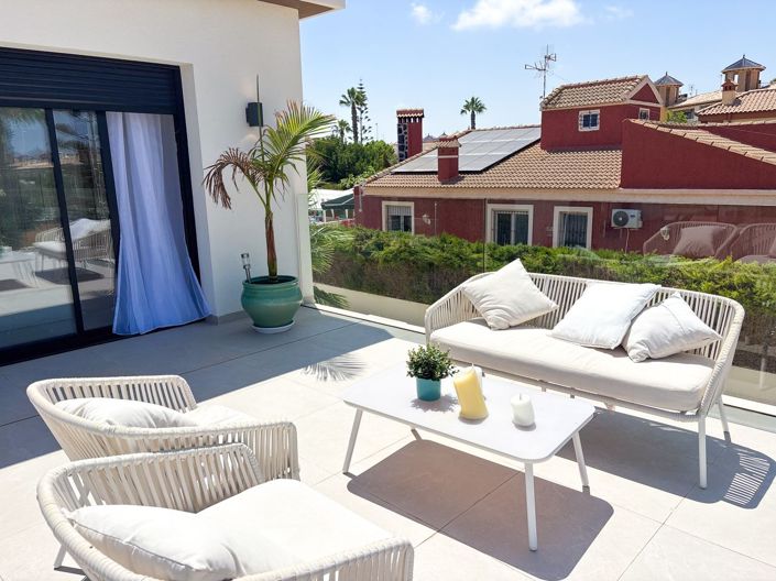 Image No.42-3 Bed Villa for sale