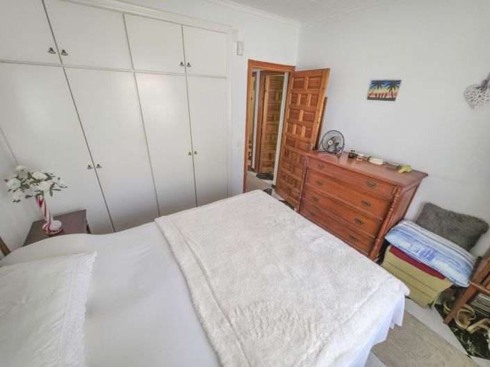 Image No.20-3 Bed Villa for sale