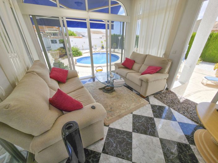 Image No.28-3 Bed Villa for sale