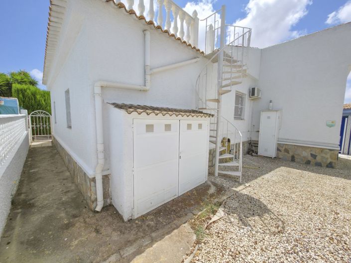 Image No.39-3 Bed Villa for sale