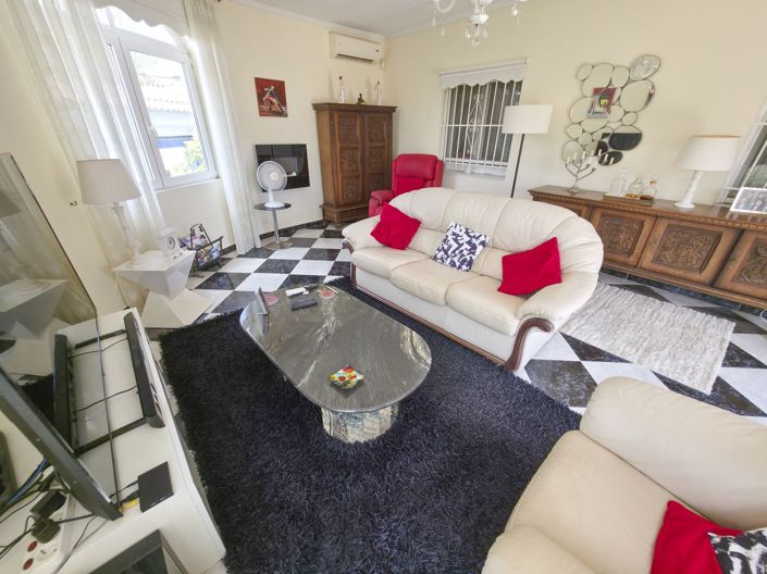 Image No.4-3 Bed Villa for sale