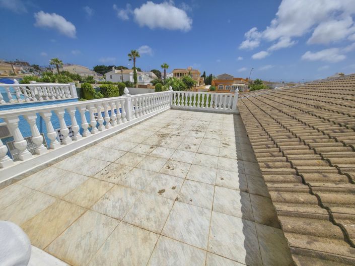 Image No.40-3 Bed Villa for sale