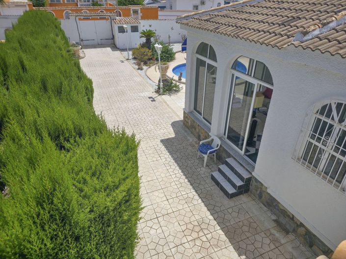 Image No.43-3 Bed Villa for sale