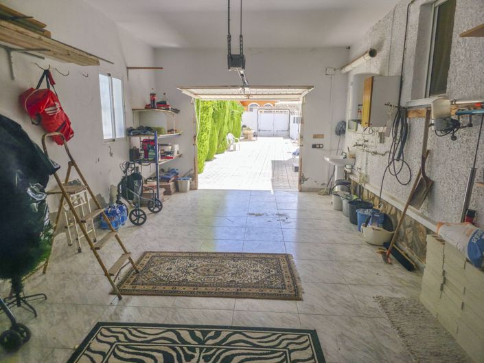 Image No.47-3 Bed Villa for sale