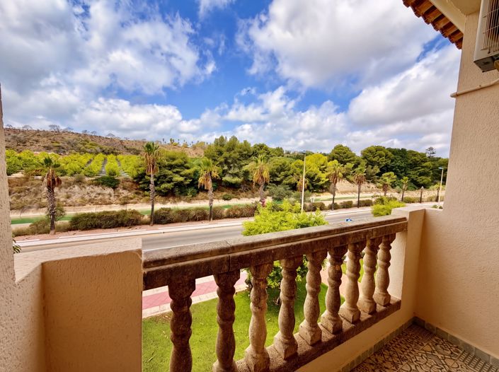 Image No.26-3 Bed Penthouse for sale