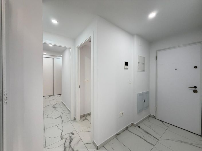 Image No.3-Appartement de 2 chambres à vendre à Torrevieja