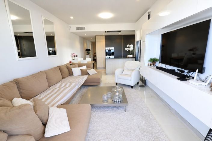 Image No.20-3 Bed Apartment for sale