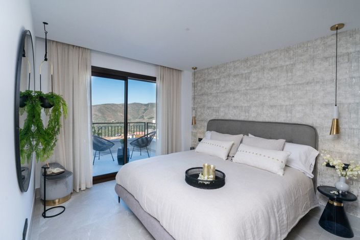 Image No.23-3 Bed Apartment for sale