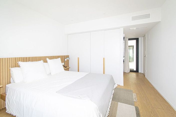 Image No.21-2 Bed Apartment for sale
