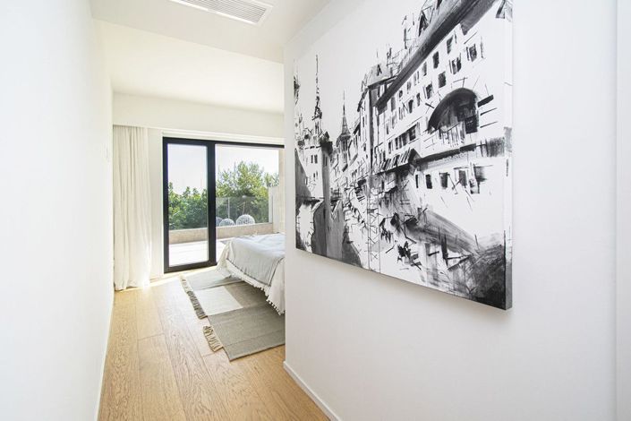 Image No.24-2 Bed Apartment for sale