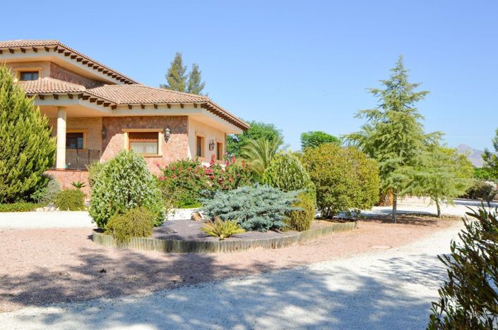 Image No.28-5 Bed Villa for sale