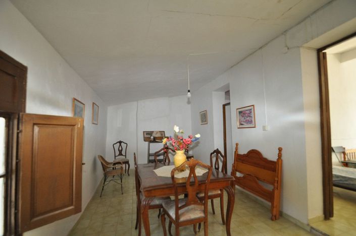 Image No.15-6 Bed Villa for sale