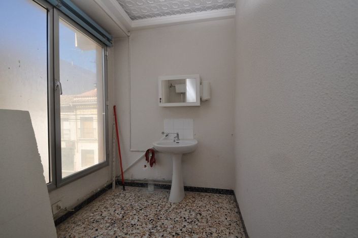 Image No.13-5 Bed Apartment for sale