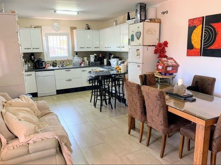 Image No.29-6 Bed Villa for sale