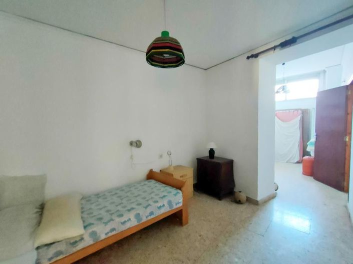 Image No.11-6 Bed Villa for sale