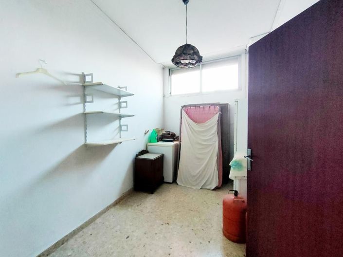 Image No.12-6 Bed Villa for sale