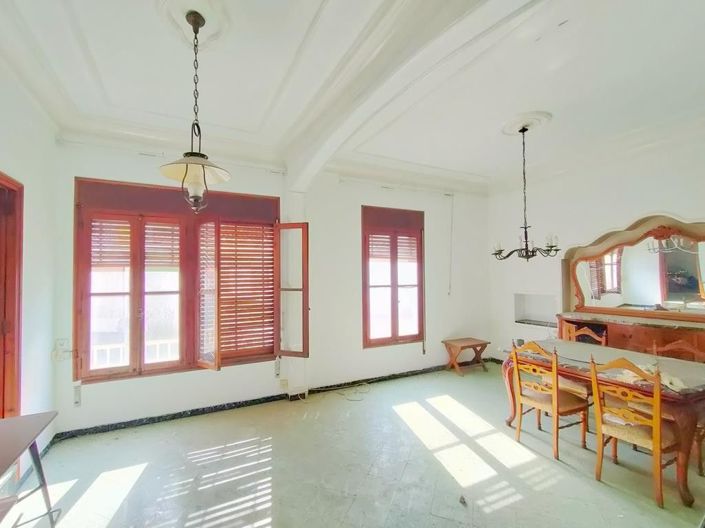 Image No.15-6 Bed Villa for sale