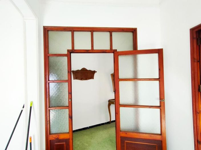 Image No.17-6 Bed Villa for sale
