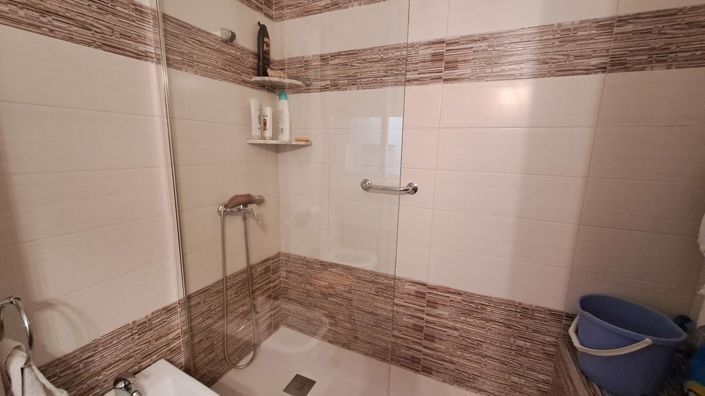 Image No.13-3 Bed House for sale