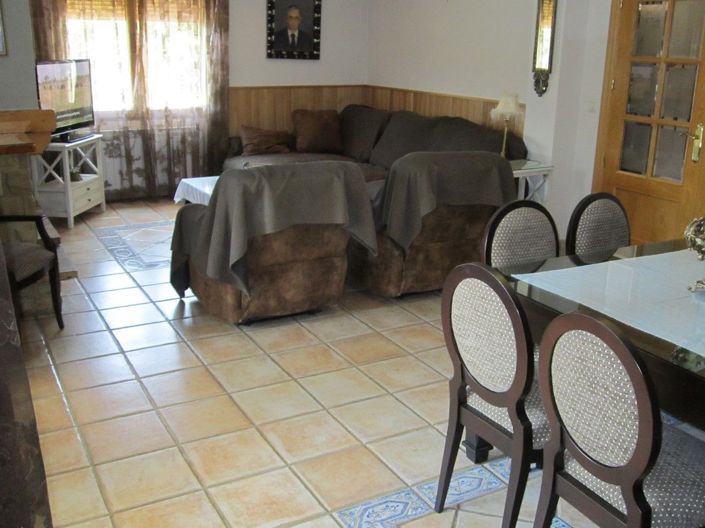 Image No.12-6 Bed Villa for sale