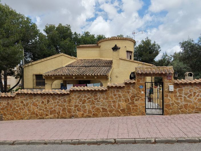Image No.30-6 Bed Villa for sale