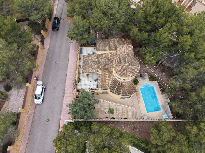 Image No.32-6 Bed Villa for sale
