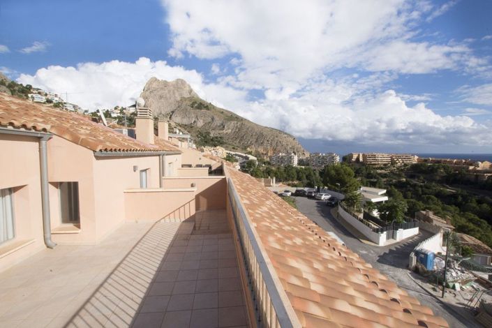Image No.25-2 Bed Apartment for sale