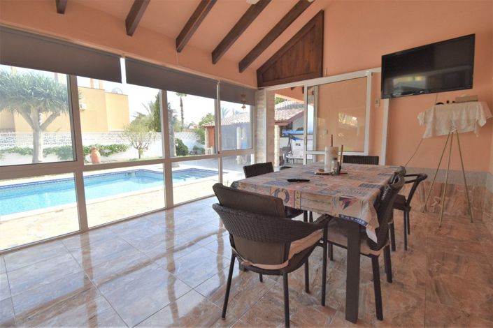 Image No.27-4 Bed Villa for sale