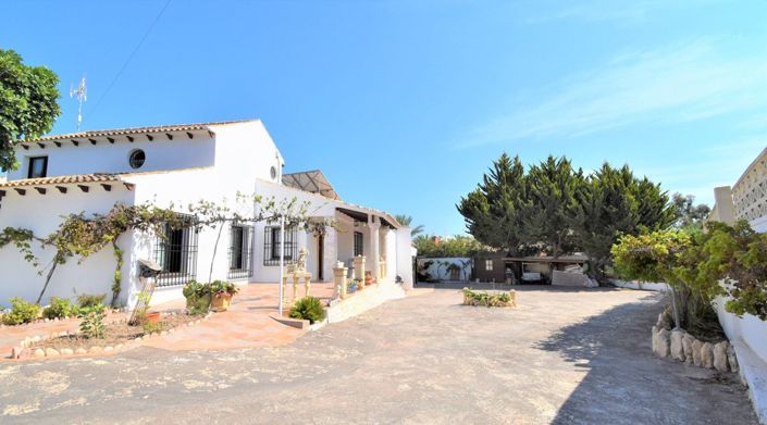 Image No.36-4 Bed Villa for sale