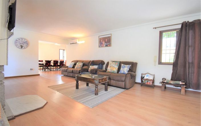 Image No.8-4 Bed Villa for sale