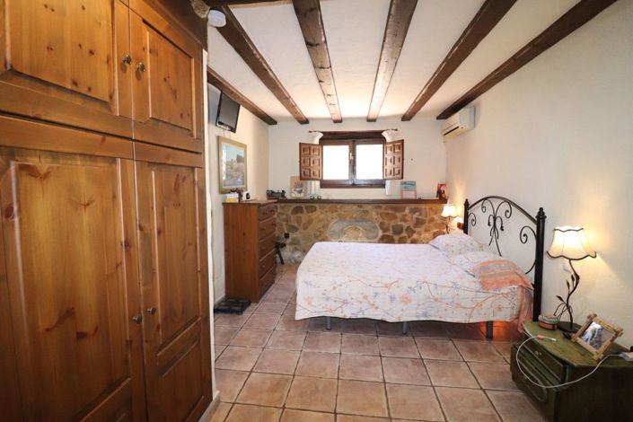 Image No.18-5 Bed Villa for sale