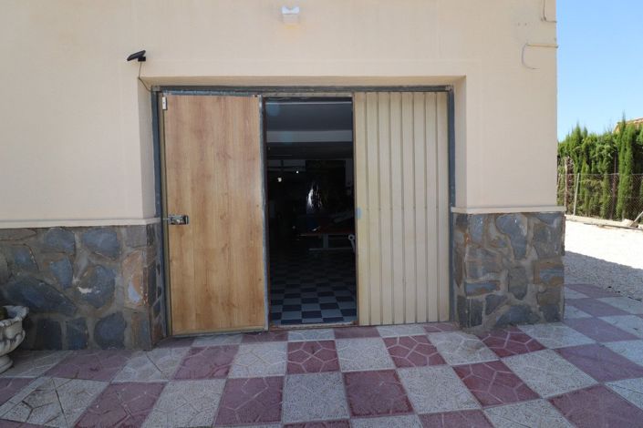 Image No.19-5 Bed Villa for sale