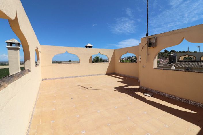 Image No.3-5 Bed Villa for sale
