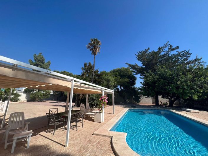 Image No.34-3 Bed Villa for sale