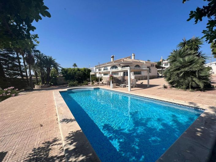 Image No.4-3 Bed Villa for sale