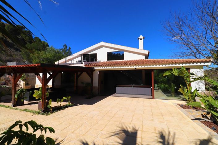 Image No.34-5 Bed Villa for sale