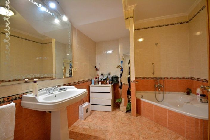 Image No.17-Villa de 8 chambres à vendre à Guardamar del Segura