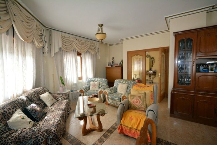 Image No.21-Villa de 8 chambres à vendre à Guardamar del Segura
