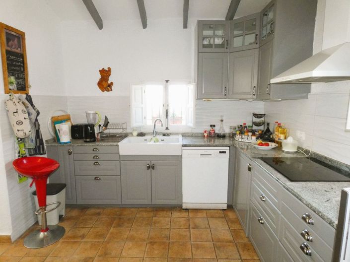 Image No.22-3 Bed Country House for sale