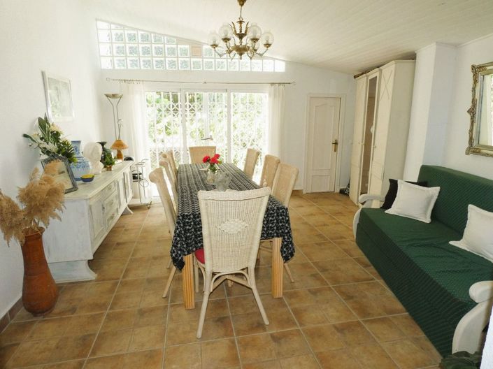 Image No.8-3 Bed Country House for sale