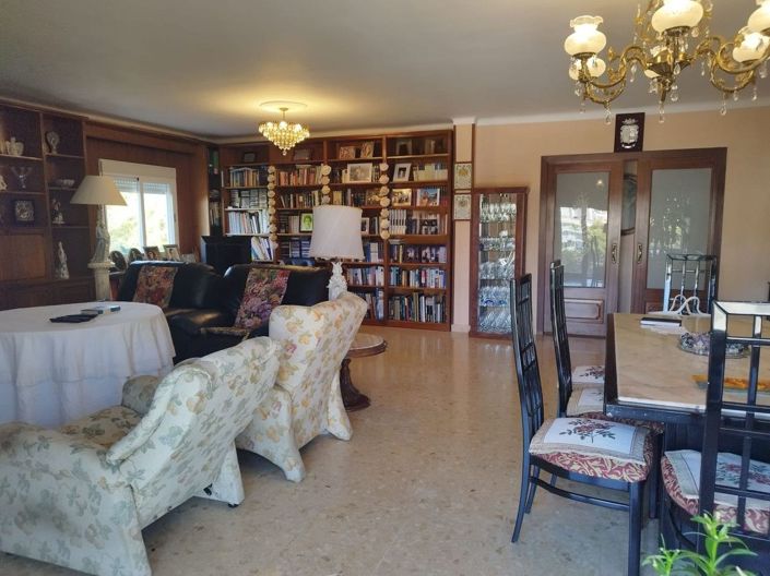 Image No.14-4 Bed Apartment for sale