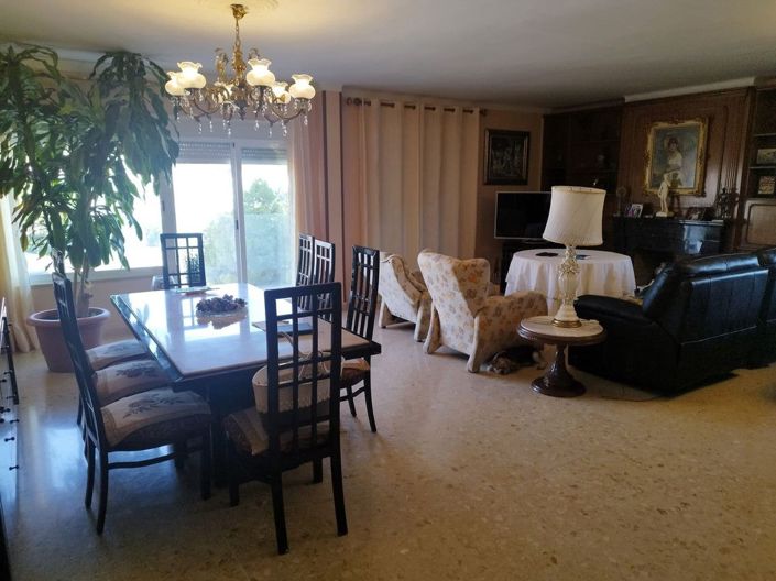 Image No.21-4 Bed Apartment for sale