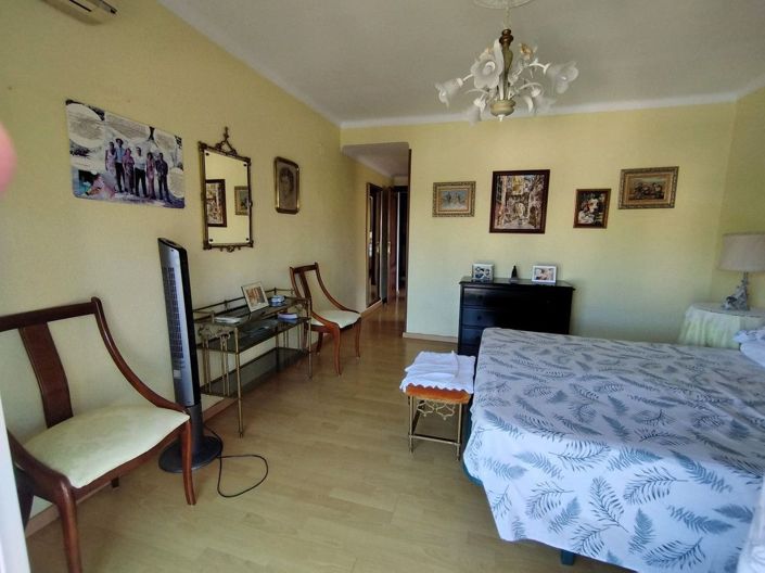 Image No.25-4 Bed Apartment for sale