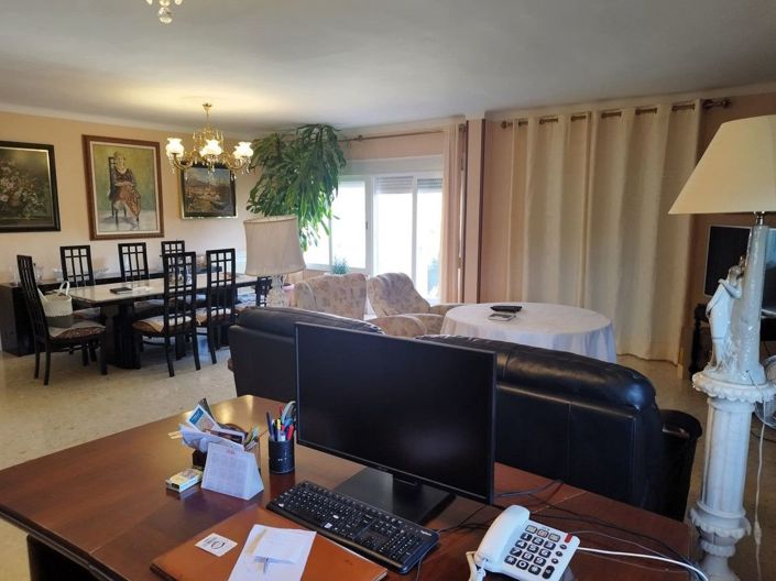 Image No.4-4 Bed Apartment for sale