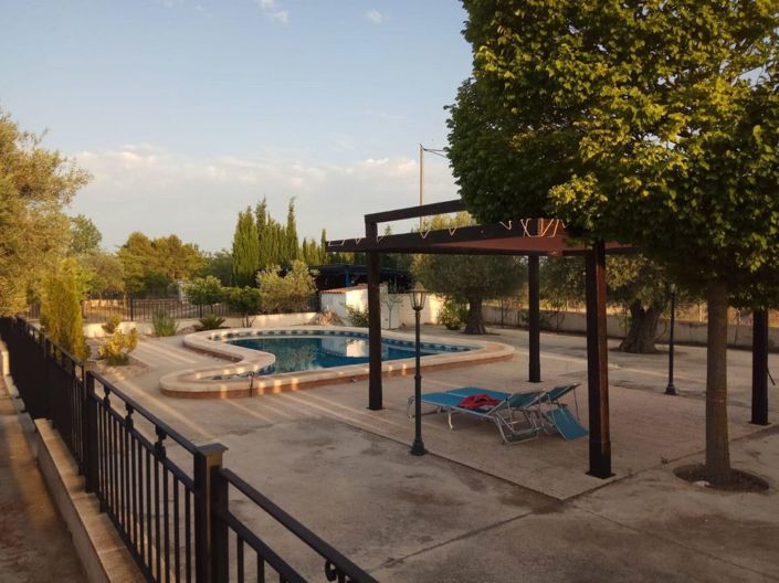 Image No.10-4 Bed Villa for sale